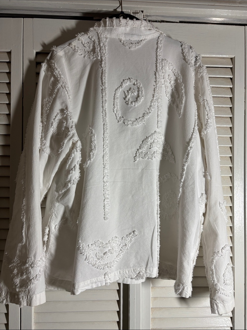 White Textured Button-Front Jacket - Picture 3 of 6